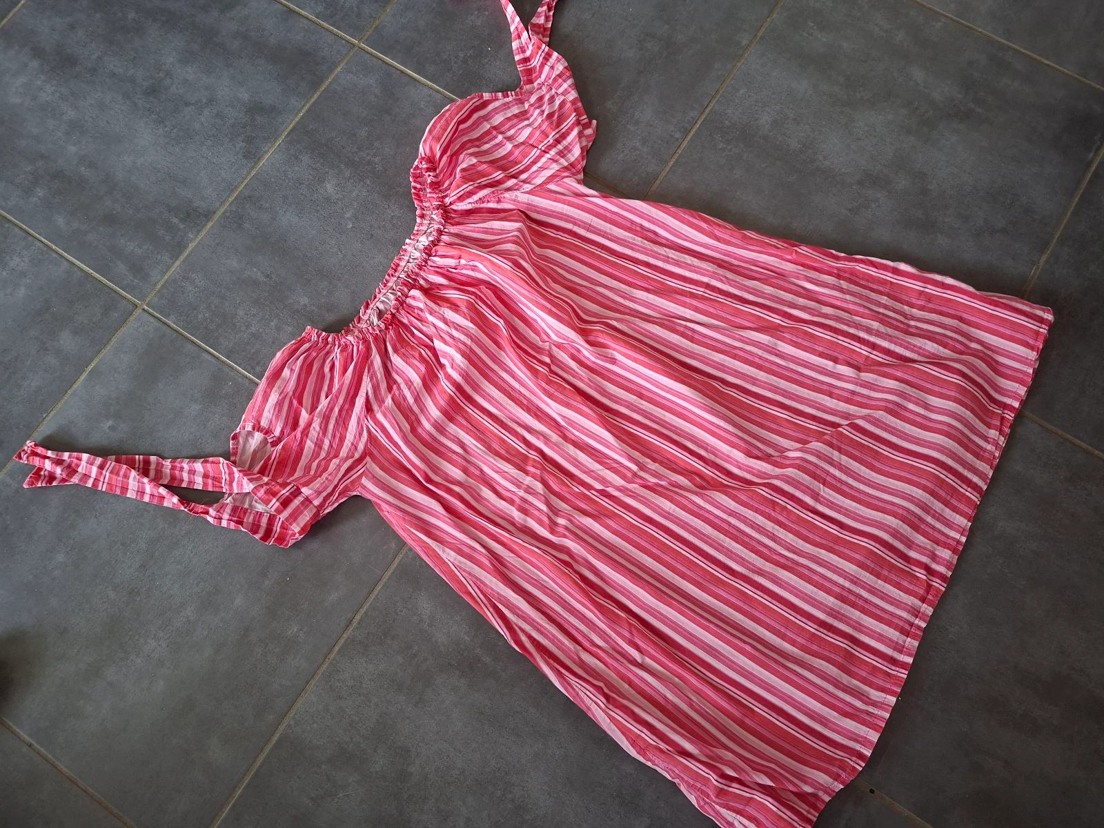 Haut epaules dénudées  / robe coton été  sorties 